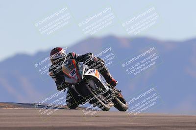 media/Nov-06-2023-Moto Forza (Mon) [[ce023d0744]]/3-Intermediate Group/Session 5 (Turn 9)/